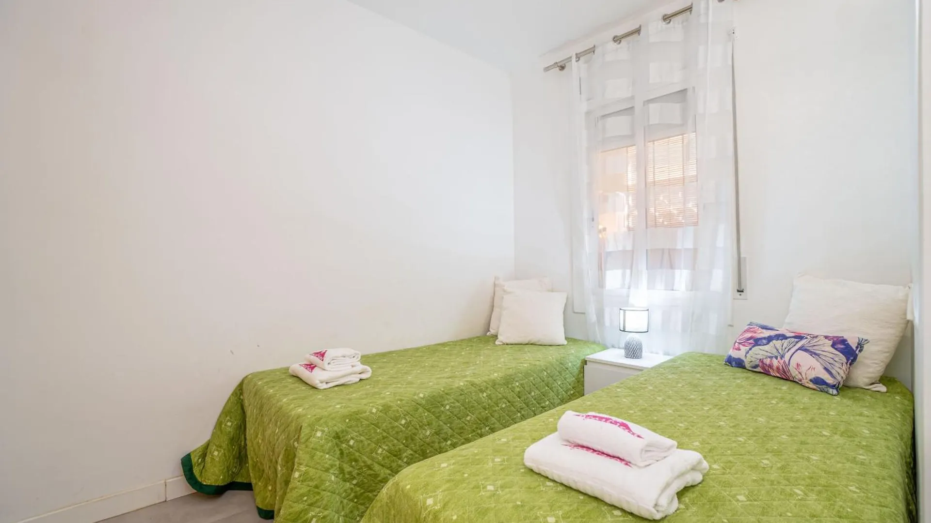 Apart-Rent Apartment Gran Reserva 0077 Empuriabrava 0*,